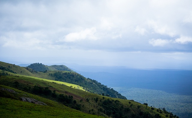 威少送湖人大礼！西部第三近在眼前，东皇若胜勇士有望一箭三雕.
